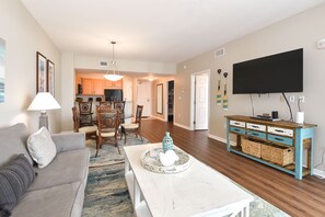 Palms 11105 - Living Area