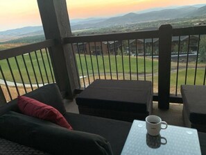 View!!