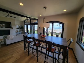 Dining room table