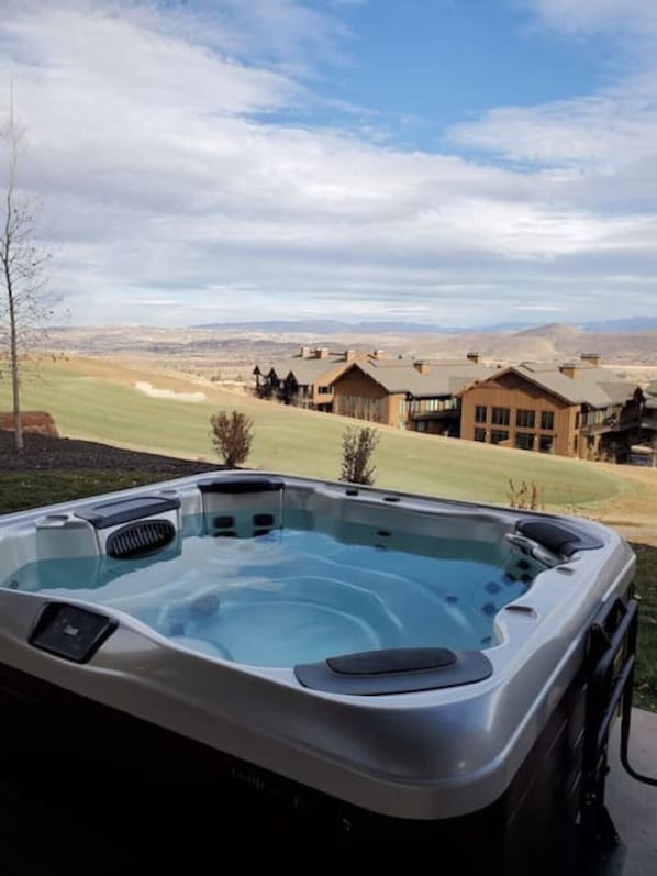 Hot tub