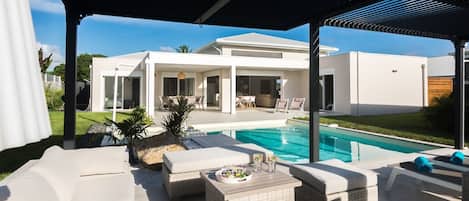 Villa Paradis pour vos séjours en famille ou entre amis