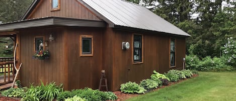 Welcome to our quaint little UP cabin! 