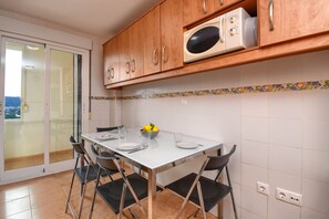 Kitchen-dining room