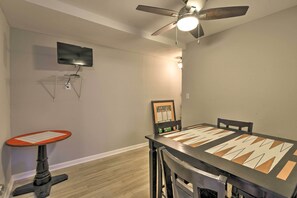 Dining Area | Flat-Screen Cable TV