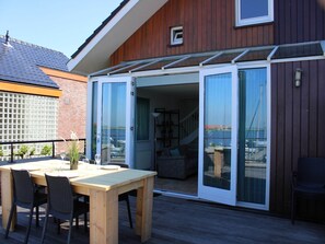 Terrasse / Balkon
