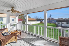 Screened Porch