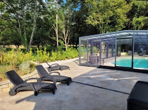 Vue sur piscine