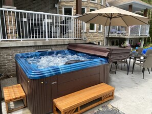 Enjoy sunshine and star gazing in the hot tub.
