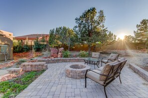 Upper Paver Patio (Fire Pit is currently not operational)