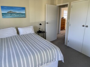 King bed