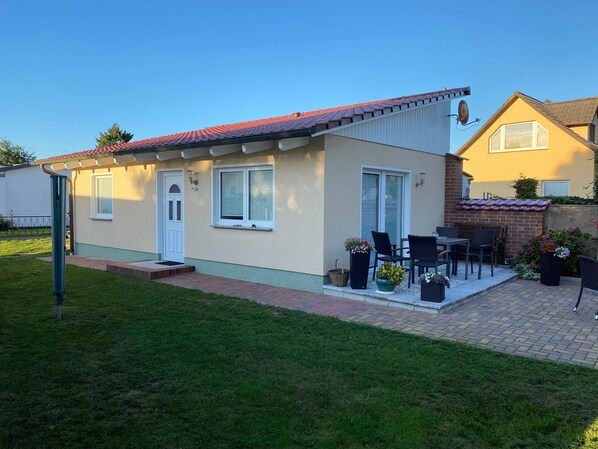 Bungalow mit Terrasse