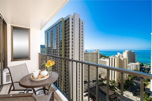 Enjoy the fabulous ocean view from the balcony.