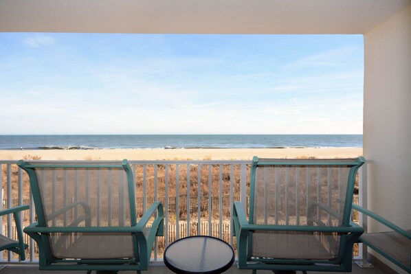 OCEAN PLACE 212. BALCONY VIEW