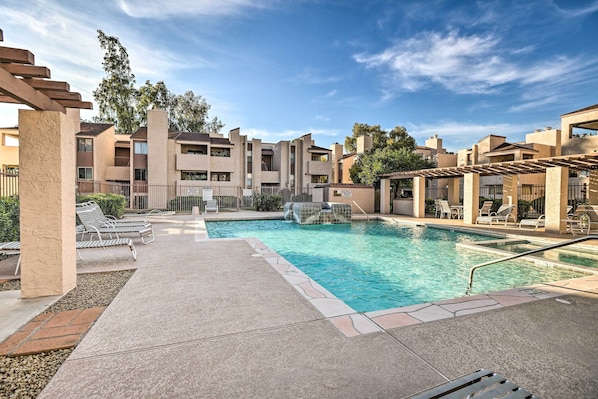 Scottsdale Vacation Rental | 1BR | 1BA | Step-Free Access | 860 Sq Ft