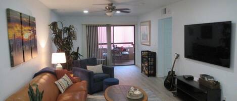 Welcome to Sangria Skies - your Scottsdale retreat,  850sf, newly remodeled!