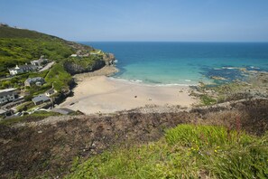 Trevaunance Cove beach, just 100 yards from Beach Cottage