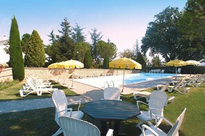 Holiday Home Swimming Pool