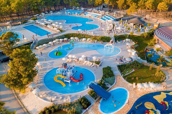 Holiday Park Facilities and Services 