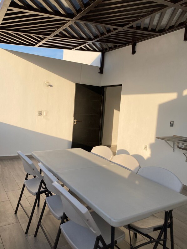 Outdoor dining