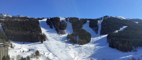 vue depuis le balcon du salon