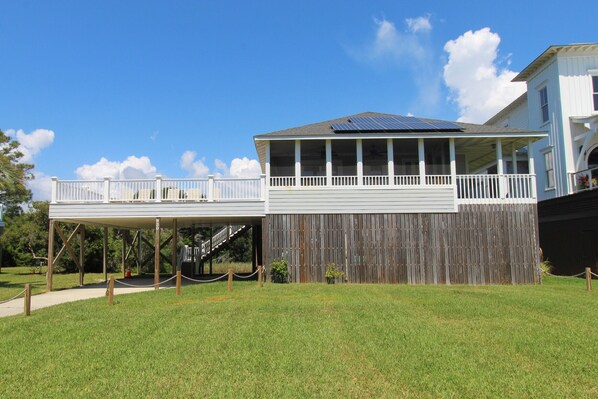 House-By-The-Sea