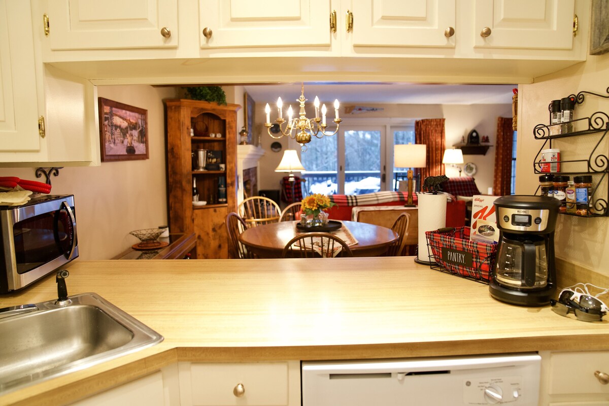 Cozy Vermont Getaway for all Seasons
