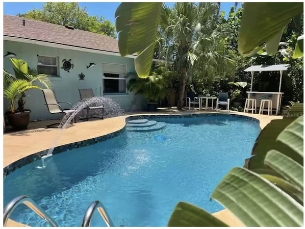 Pool-Day View