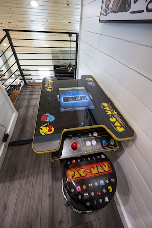 Spielezimmer
