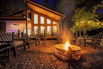 Hammock Hideaway rental in Broken Bow