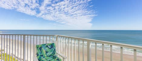 8th Floor private oceanfront balcony