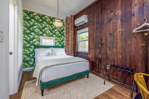 Luggage rack and hanging rack provided for you during your stay