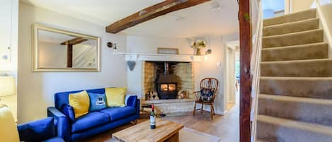 Bumble Cottage - StayCotswold