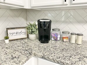 Kaffe och/eller kaffebryggare