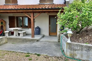 Terrasse nord de l appartement indépendant