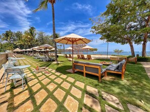 The PACIFICO Beach Club is just a 5-minute drive from the development.  Exclusive to guests staying in PACIFICO, this oceanfront facility has 2 pools, plenty of lounging space, cabana rentals, and poolside food & beverage service.  