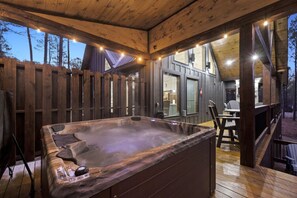 Private Hot tub