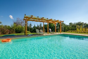 Enjoy the sparkling pool all day long