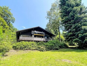 Plante, Ciel, Bâtiment, Paysage Naturel, Arbre, Lot Terre, Herbe, Chalet, Maison, Bois
