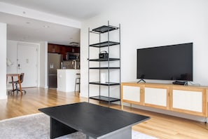 Back Bay 1BR, by Blueground