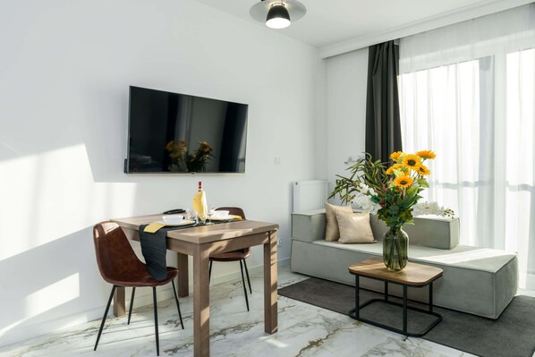 Dining table in the living room. 