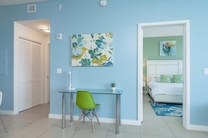 Miami Miami Beach 1 Deluxe Ocean Front Living Room