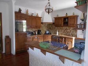 Private kitchen