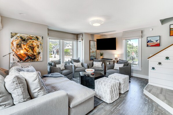 Breckenridge Vacation Rental | 4BR | 4BA | 2 Stories | Stairs Required
