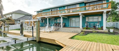 Rockport Vacation Rental | 4BR | 3BA | 2,720 Sq Ft | Step-Free Entry