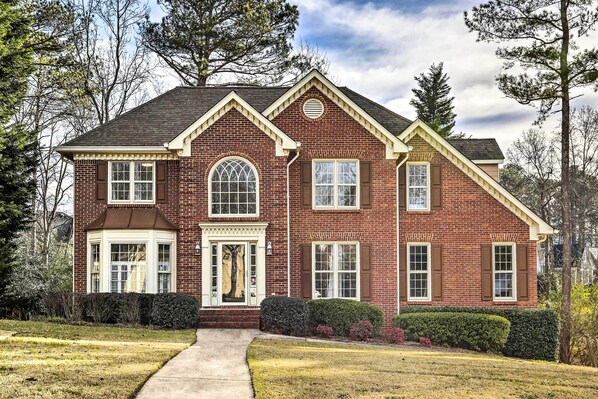 Lawrenceville Vacation Rental | 4BR | 2.5BA | Step-Free Access | 3,011 Sq Ft