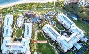 Hokulani 142 is a premier ground floor location, center of resort and open area.