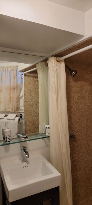 Stable bathroom