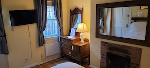 Stable room
