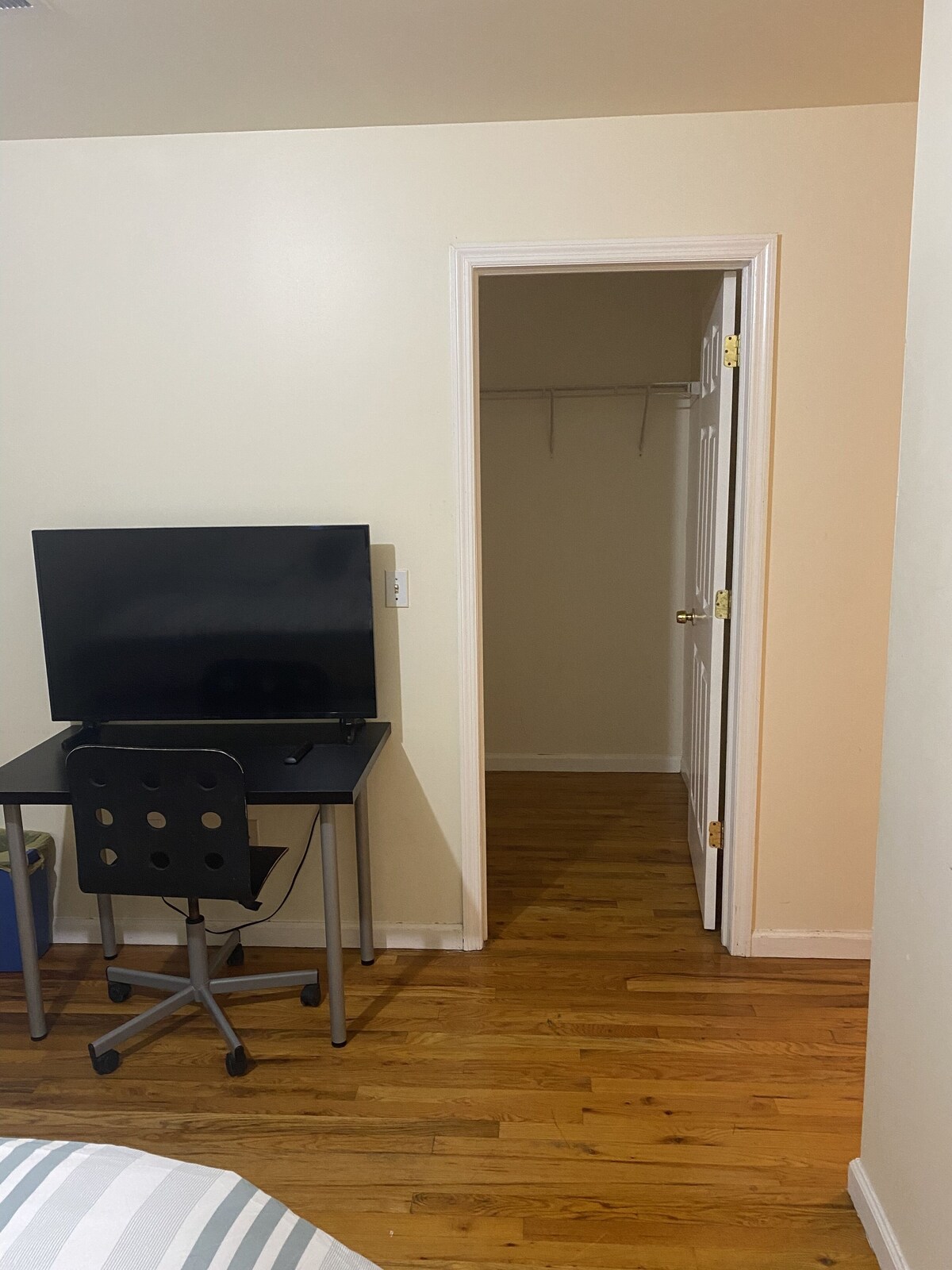 BLOOM APARTMENT NEAR UMDJ/EWR/NYC AND PRUDENTIAL HOTEL