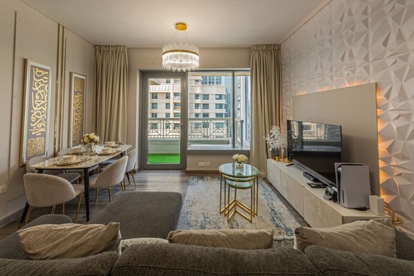 Living Room: Elegant design with stunning views, perfect for relaxing or entertaining!